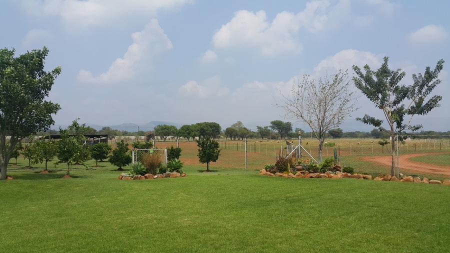 Commercial Property for Sale in Waagfontein North West